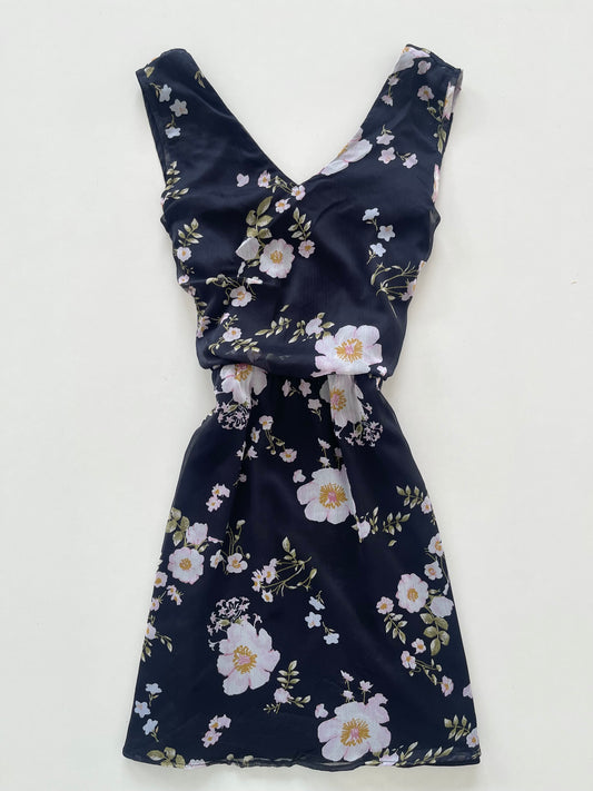 White Rosie Y2k Dress-Bust 38