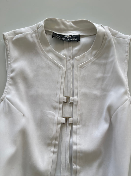 White Top-Bust 34