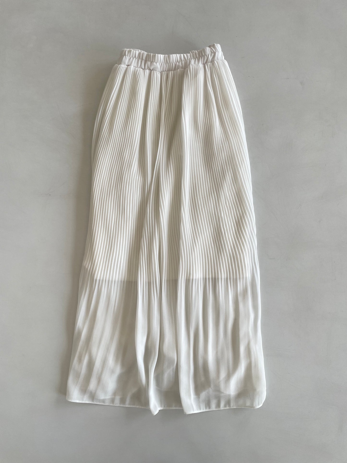 White Pleated Prairie Skirt-Waist 26 to 32
