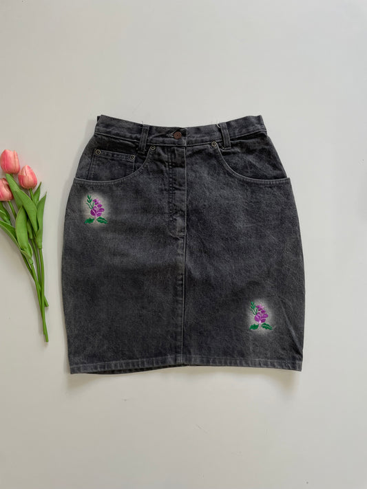 POP84 EMBROIDERED DENIM SKIRT - WAIST 26