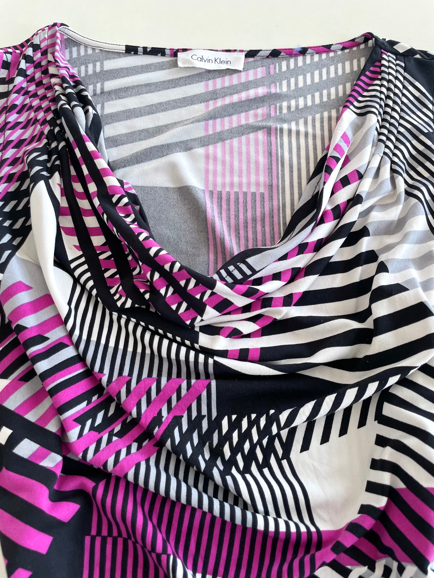 Calvin Klein Cowl Neck Vintage Top-Bust 40 to 44