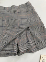 New Tagged Skort-Waist 24 to 26