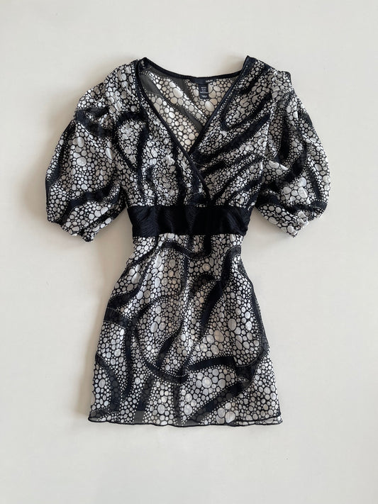 H&M Sheer Dress-Bust 42