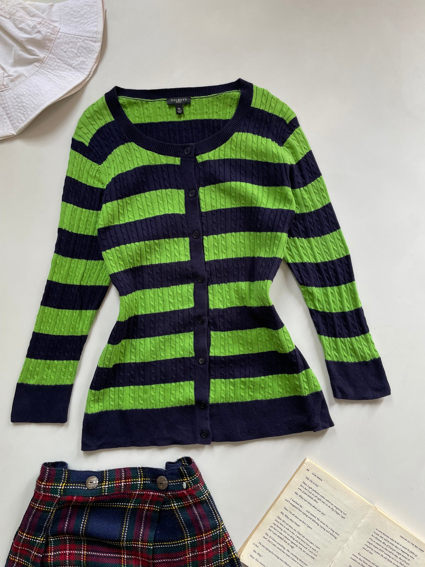 Talbots Vintage Cable Knit Sweater-Chest 34 to 36