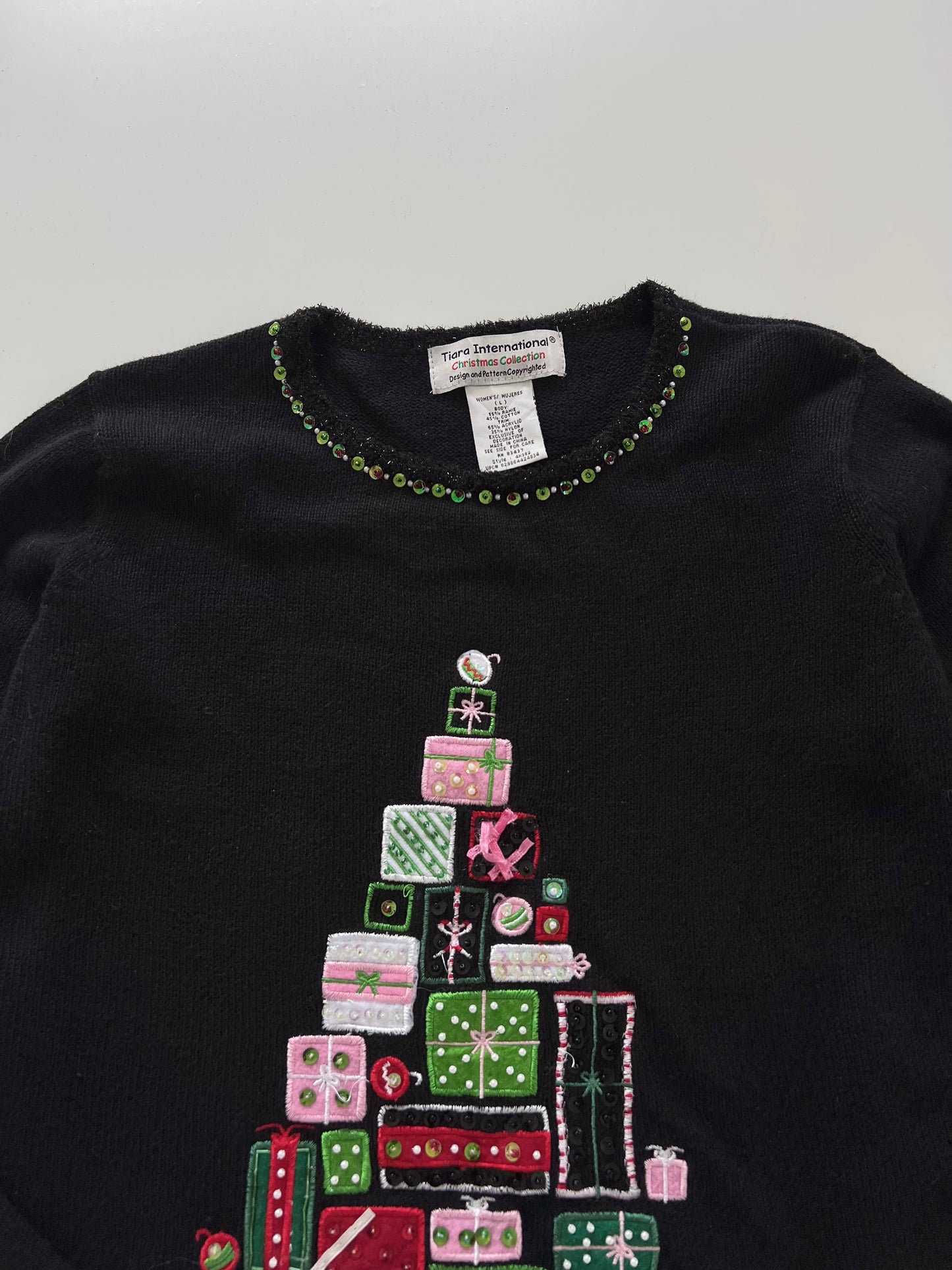 Tiara International Christmas Sweater-Bust 42