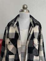 Load image into Gallery viewer, LEVI’S CHECKERED SHIRT - BUST 48
