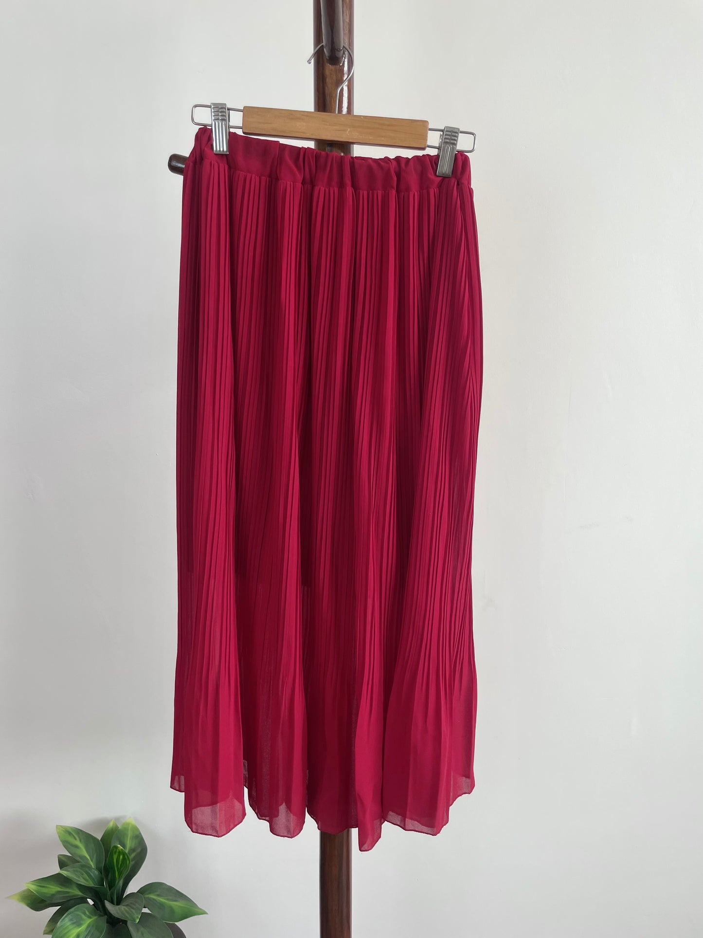Pleated Skirt-Waist 26 to 32