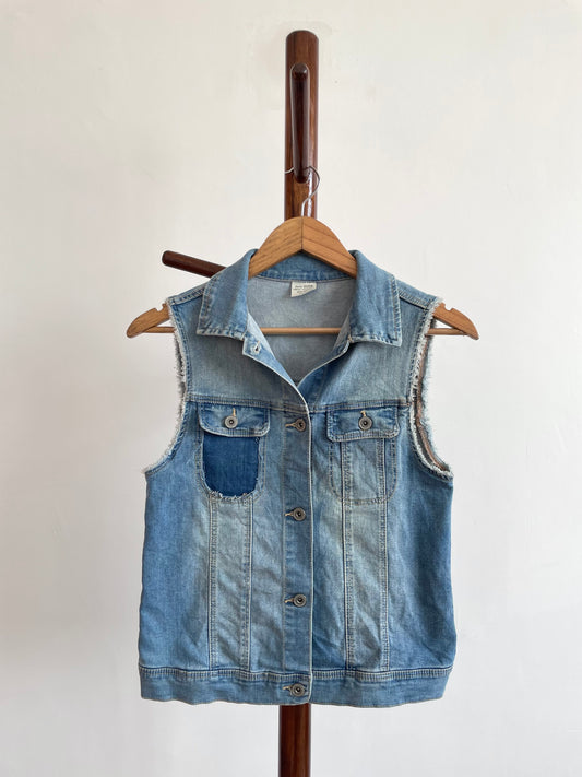 Zara Denim Vest-Chest 30