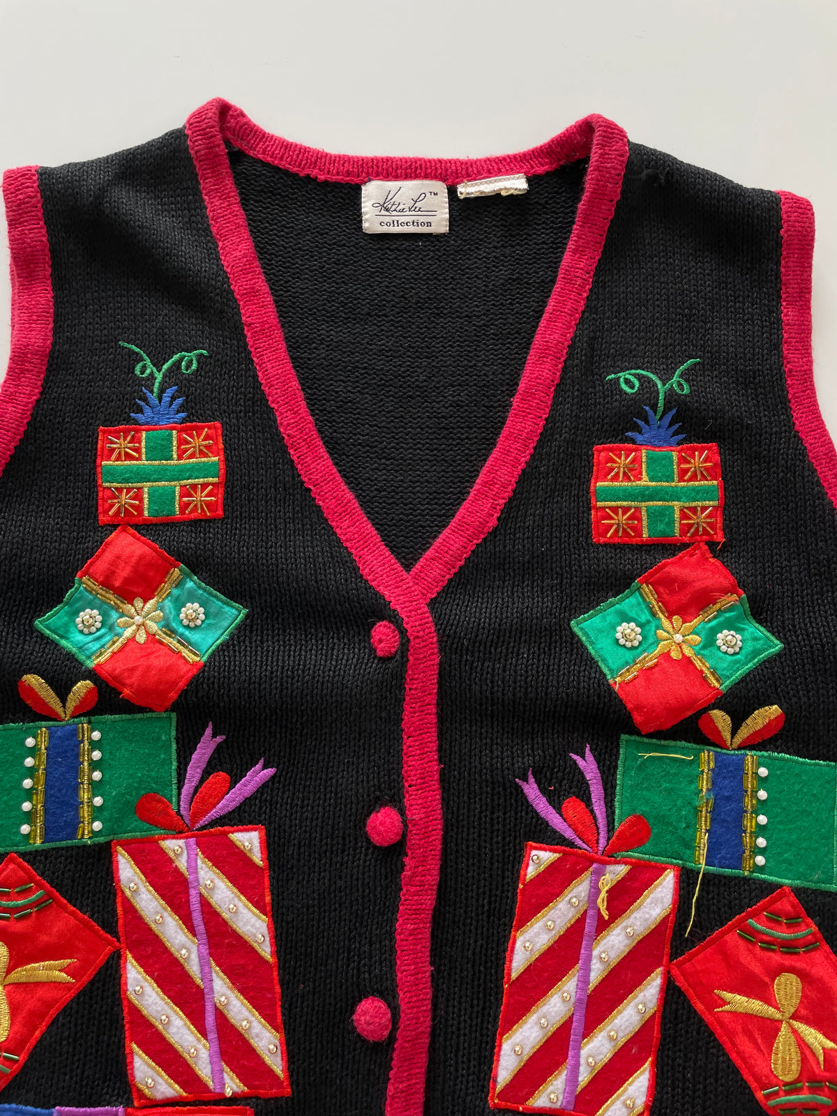Kathie Lee Christmas Embroidered Vest Sweater-Bust 44