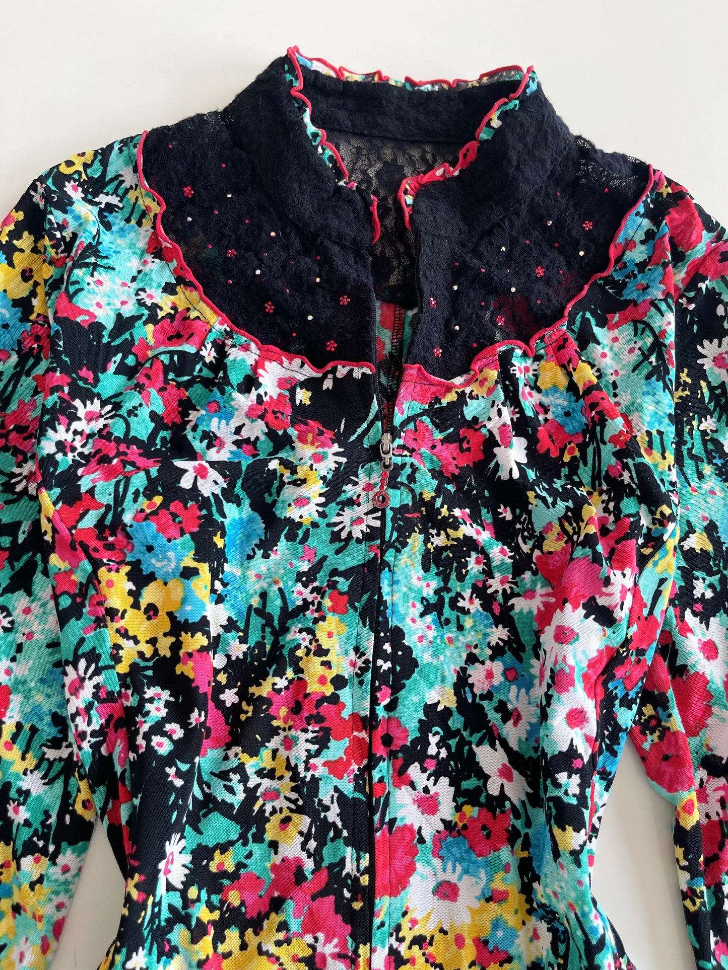 Vintage Top-Bust 40 to 42