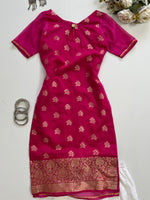 Load image into Gallery viewer, Rosegold Kurti-Bust 32
