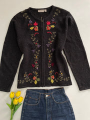 Embroidered Zipper Sweater-Bust 44