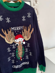 H&M Christmas Sweater-Chest 44
