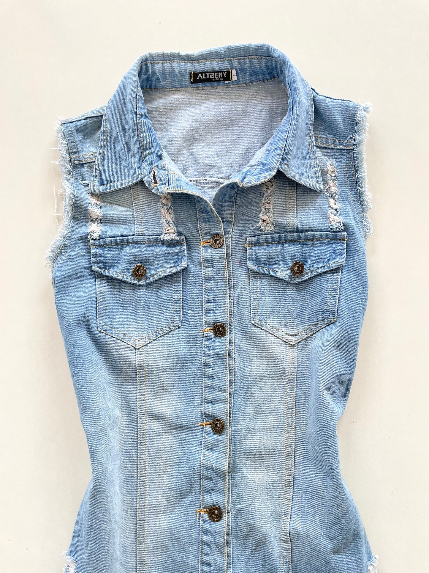 Denim Vest-Chest 38