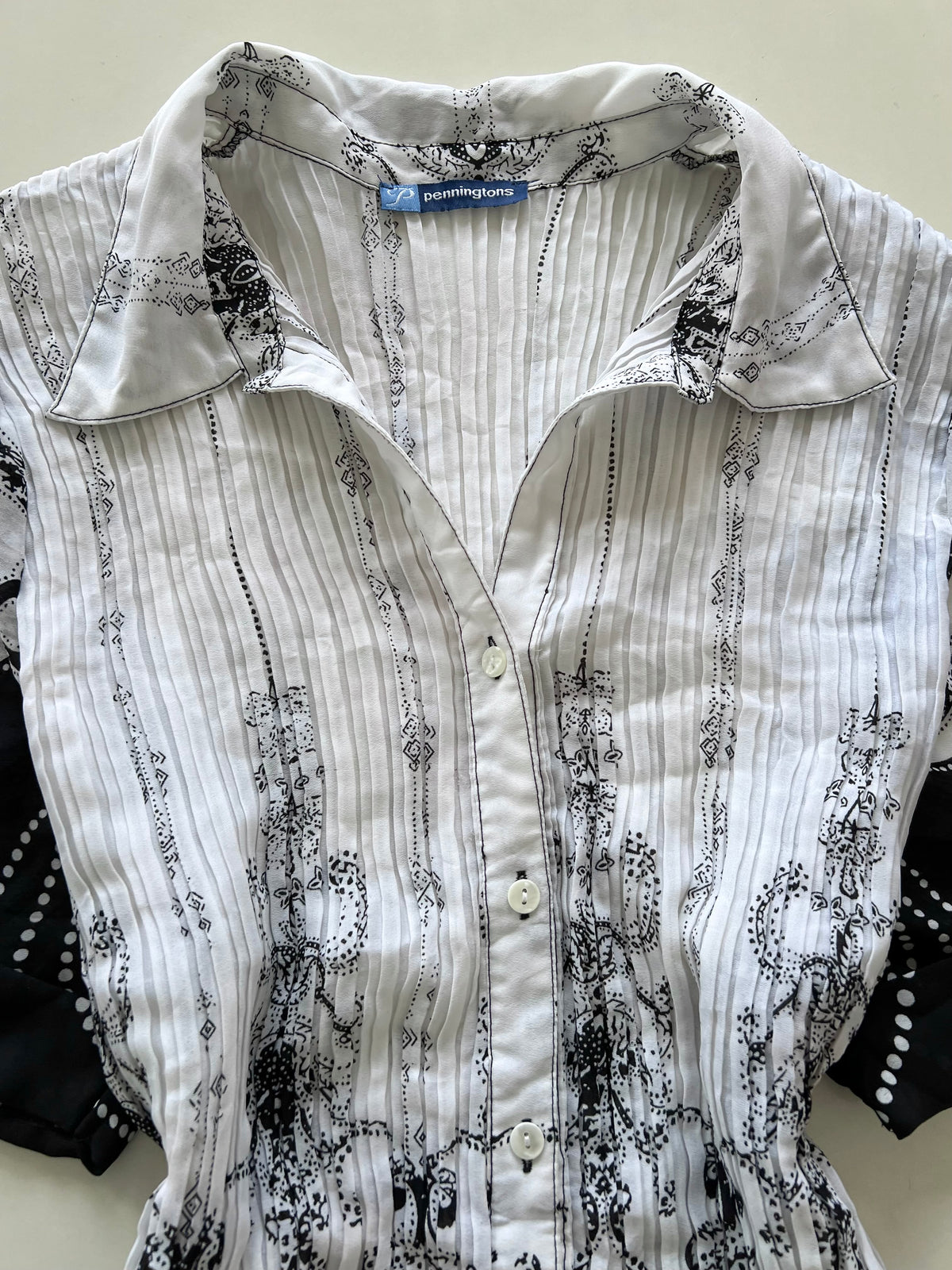 Penningtons Pleated Shirt-Bust 40 to 42