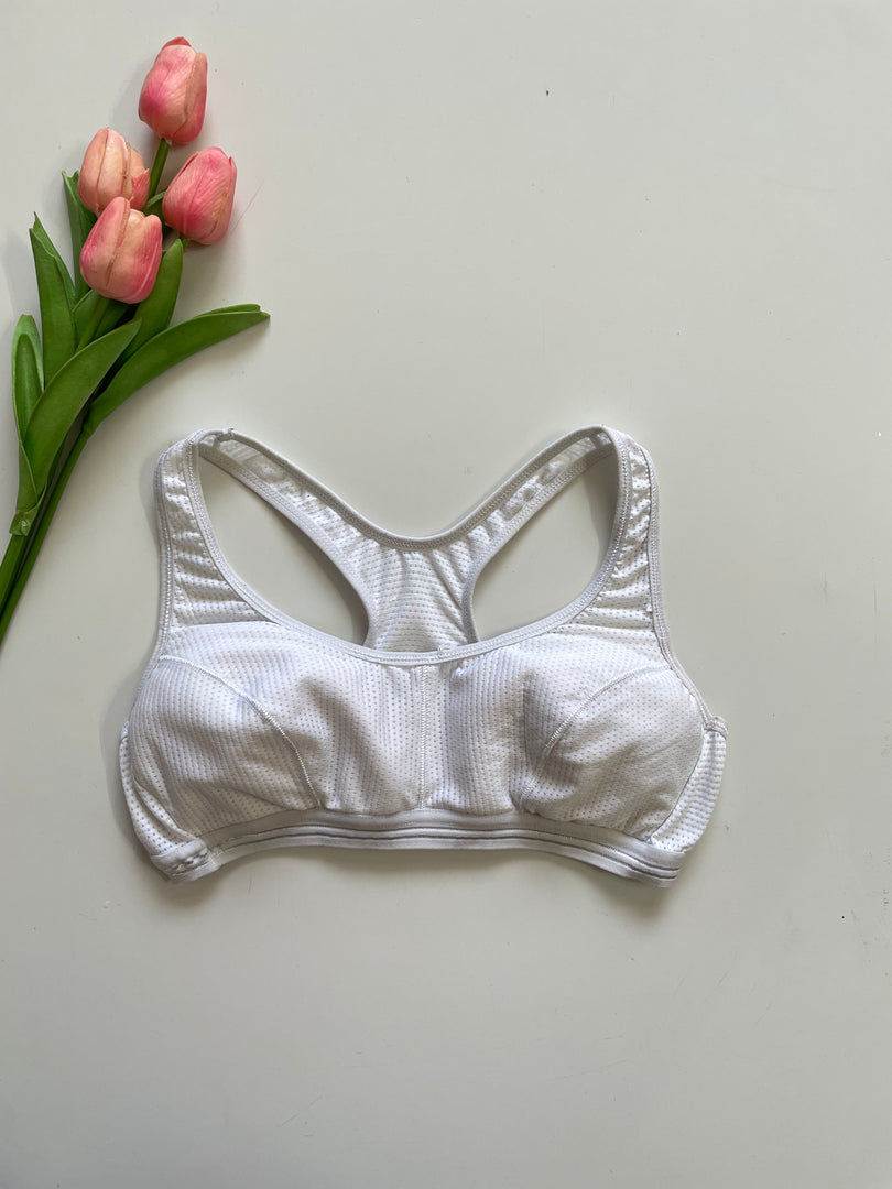 WHITE SPORTS BRA - BUST 30 TO 32