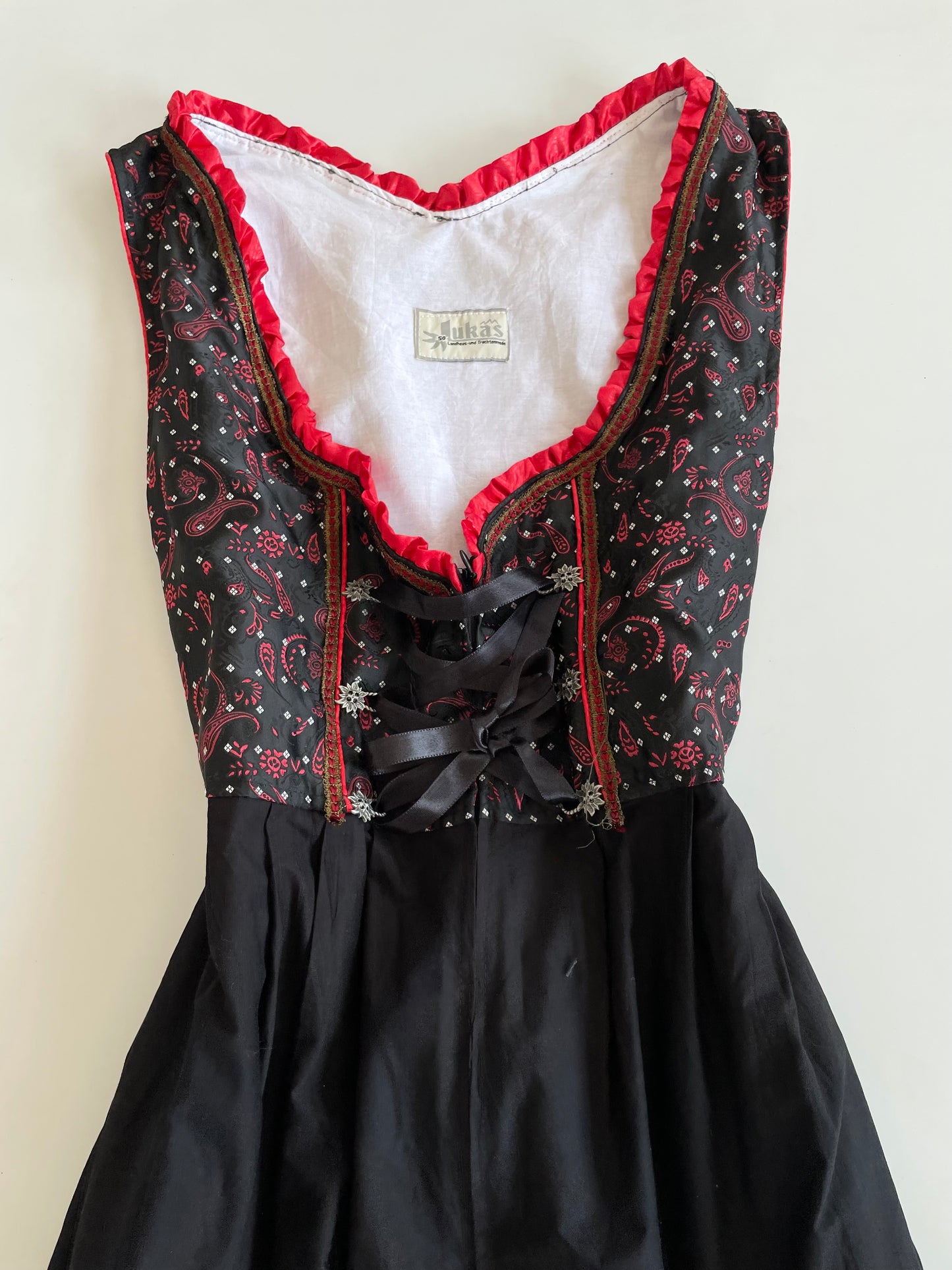 Vintage Dress-Bust 42