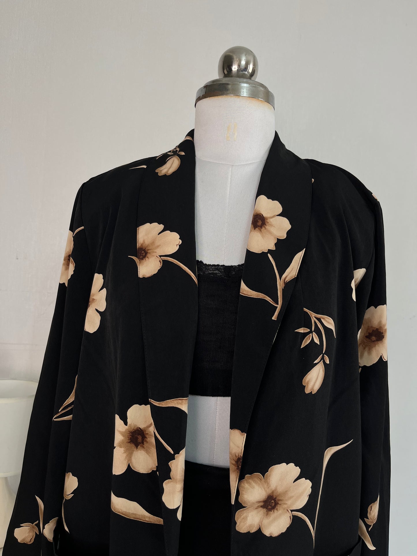 SHIP ‘N SHORE FLORAL BLAZER - BUST 42