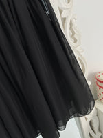 Load image into Gallery viewer, Skirt-Waist 26 to 30
