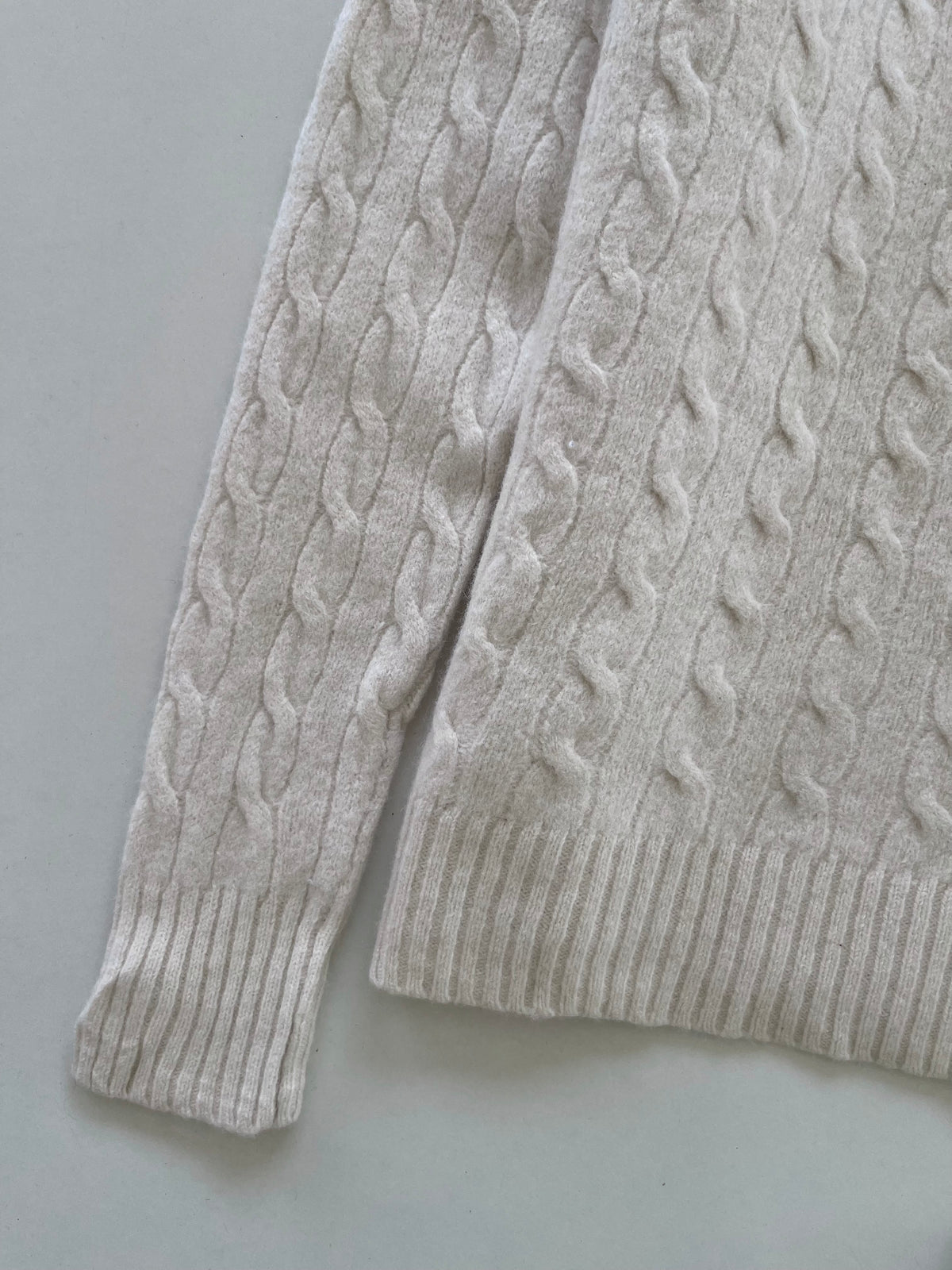 Ralph Lauren 90%wool 10%Cashmere Vintage Sweater-Bust 32