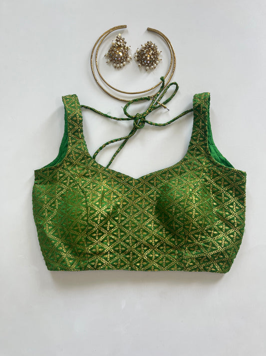Desi Top-Bust 30