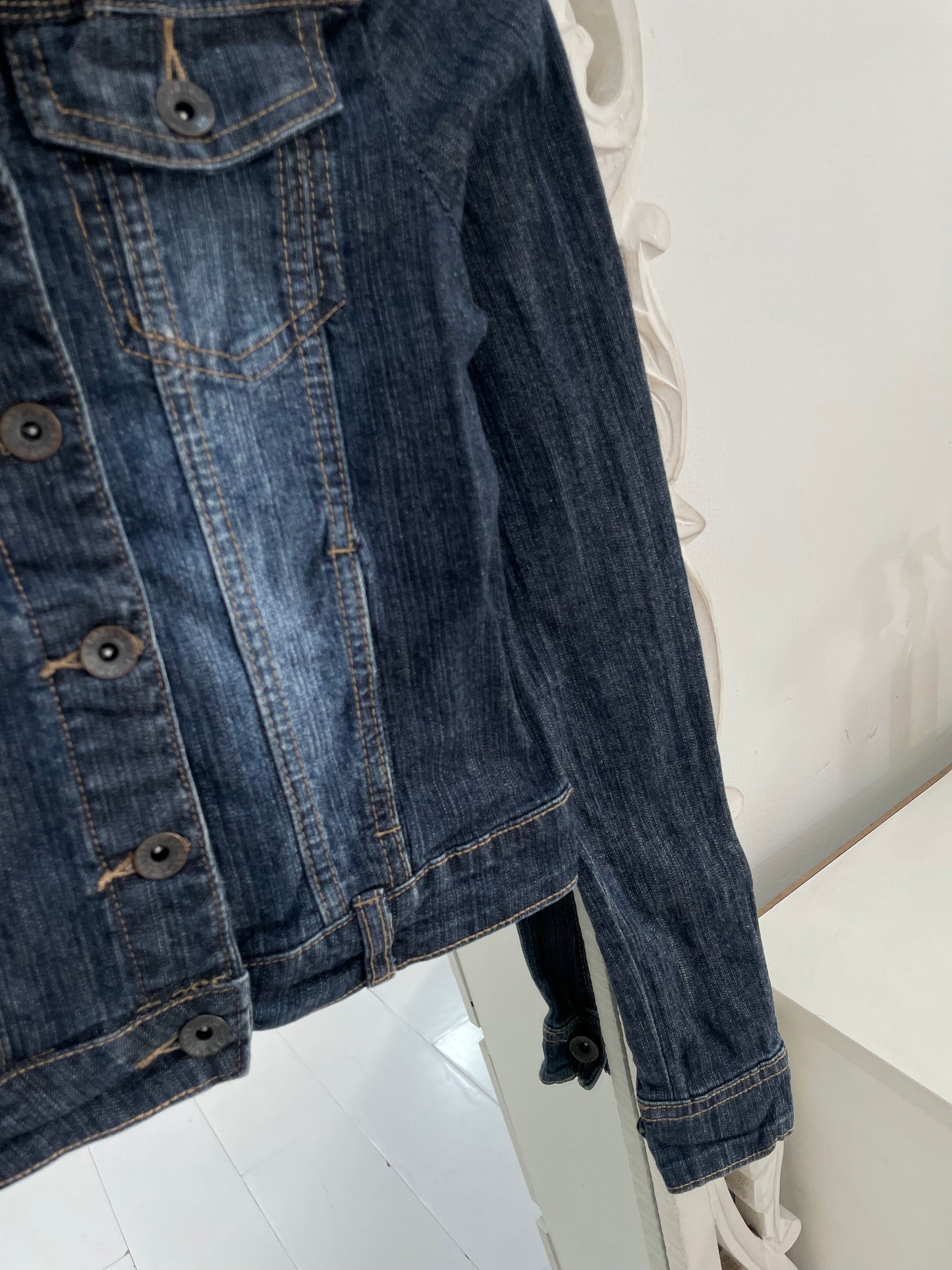 Denimwear-Chest 28