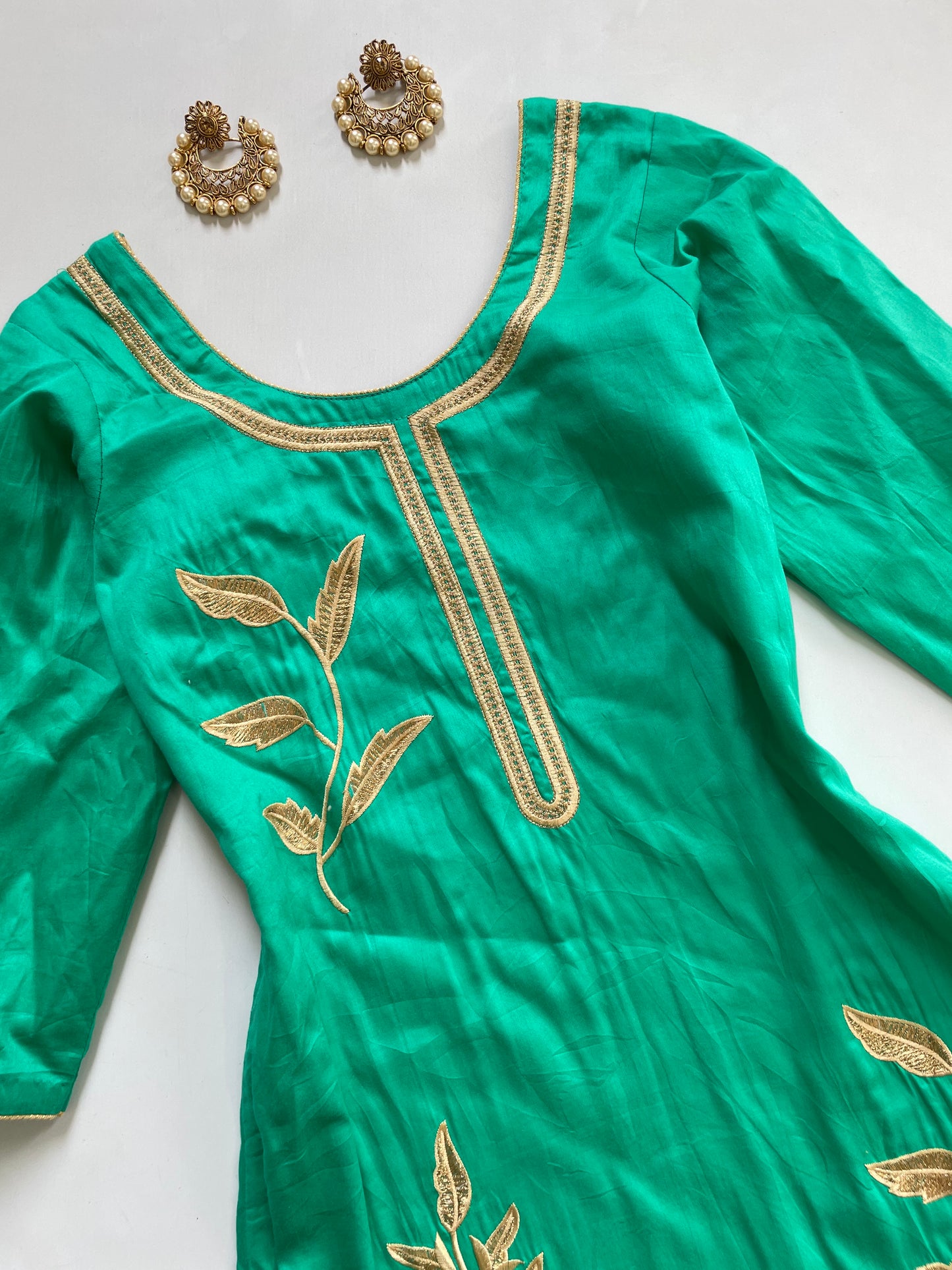 Embroidered Kurta-Bust 34