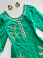 Load image into Gallery viewer, Embroidered Kurta-Bust 34
