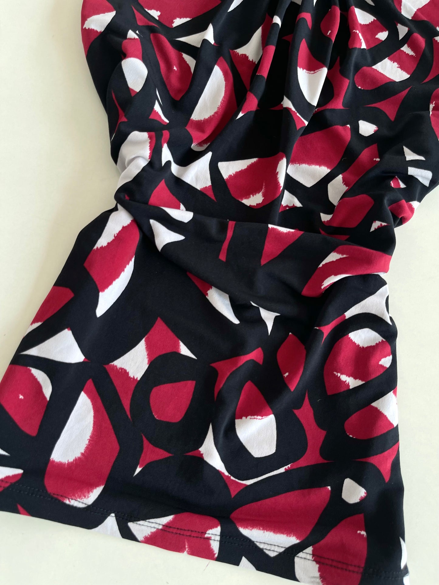 Calvin Klein Vintage Top-Bust 34 to 36