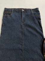 Load image into Gallery viewer, Zzvet Denim Skirt-Waist 34
