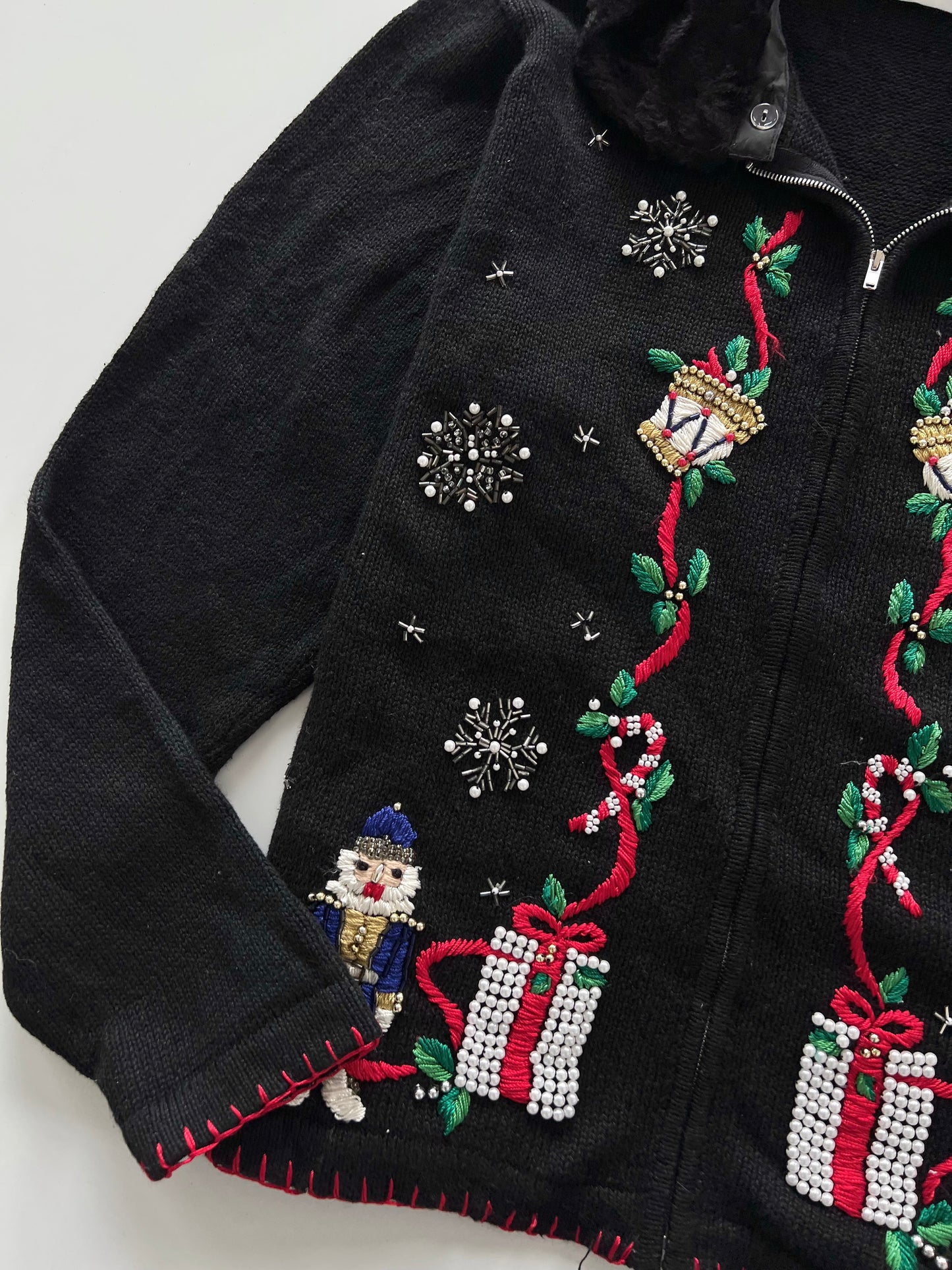 Victoria Jones Christmas Zipper-Bust 48