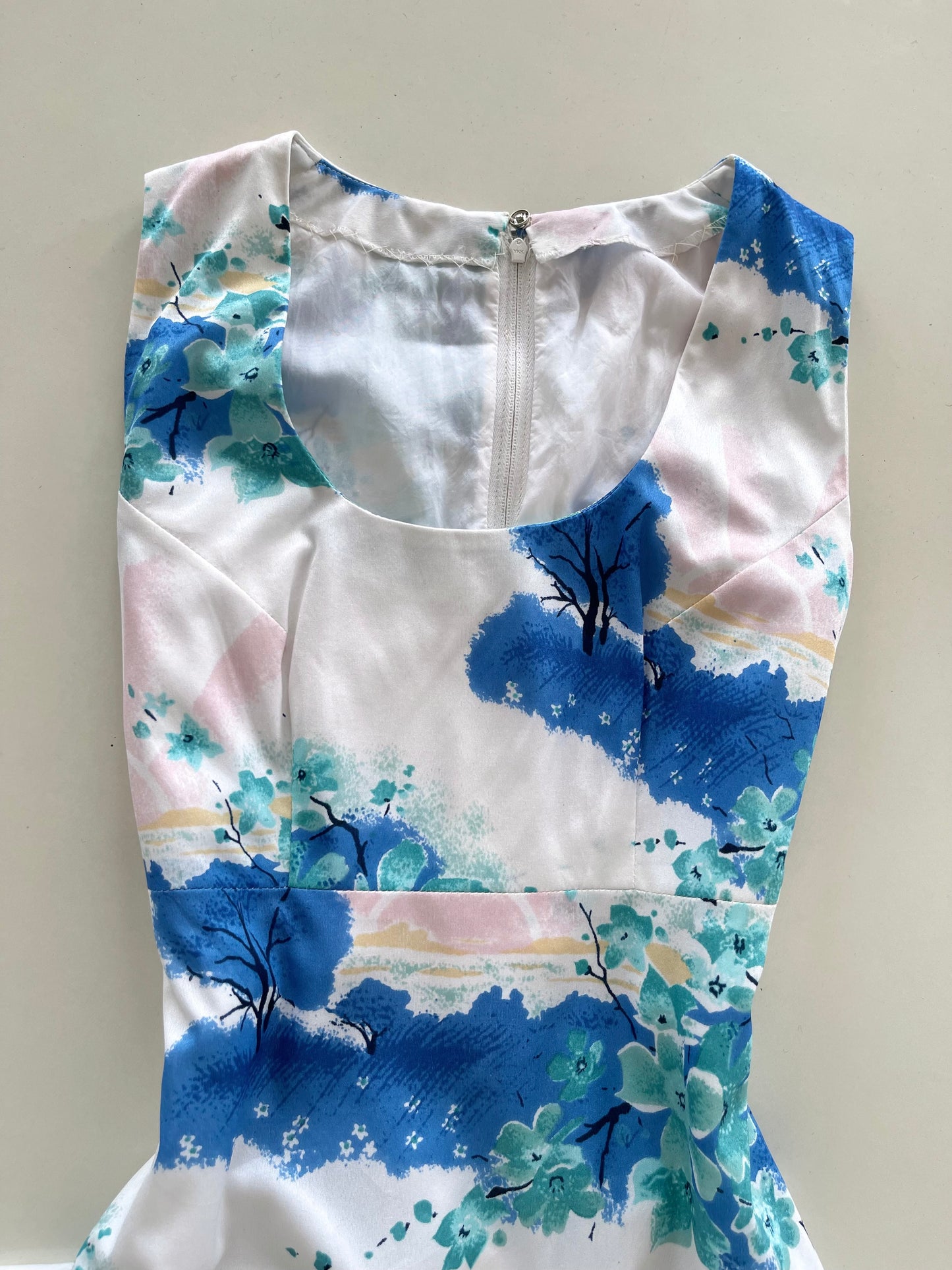 Floral Vintage Dress-Bust 32