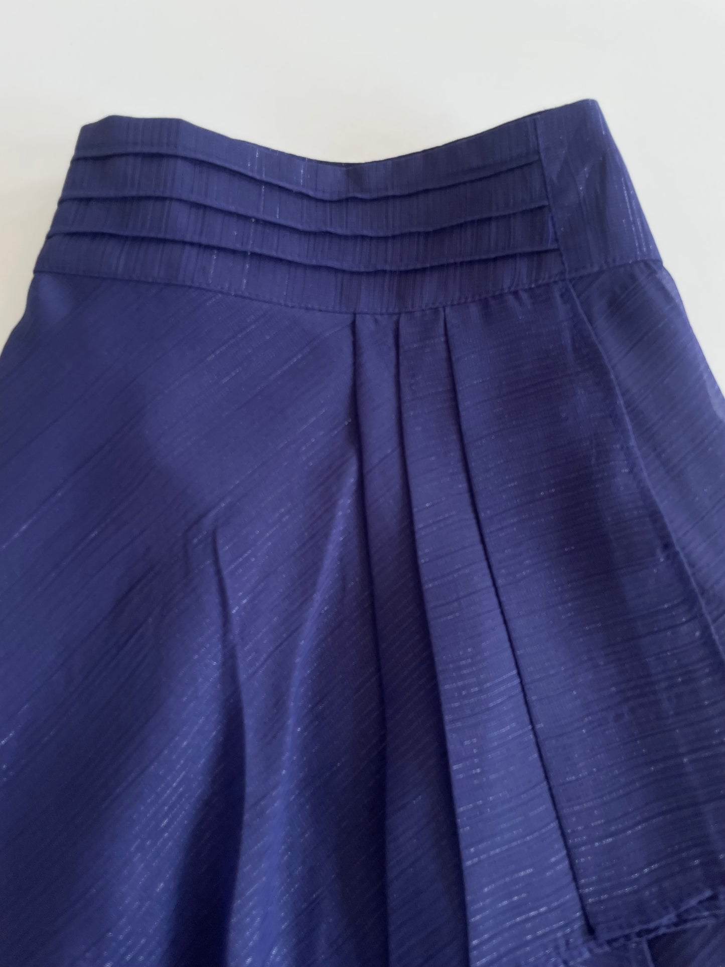 Elegance Skirt-Bust 28