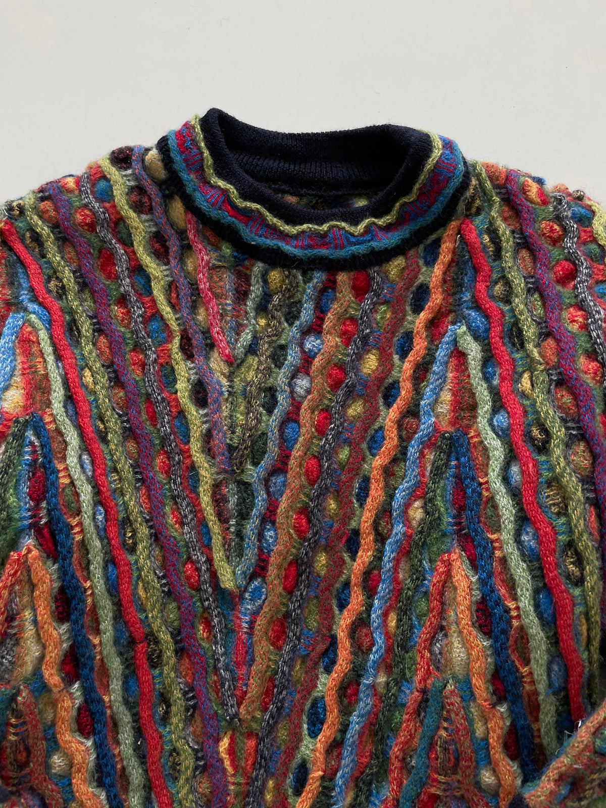 Vintage Sweater-Bust 42