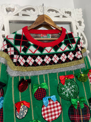 Christmas Sweater-Chest 44