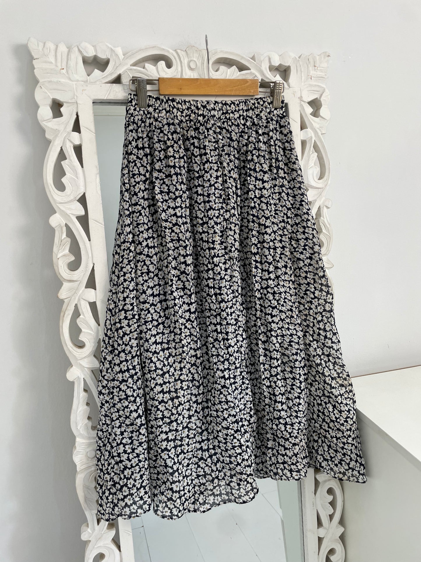 Skirt-Waist 26 to 32