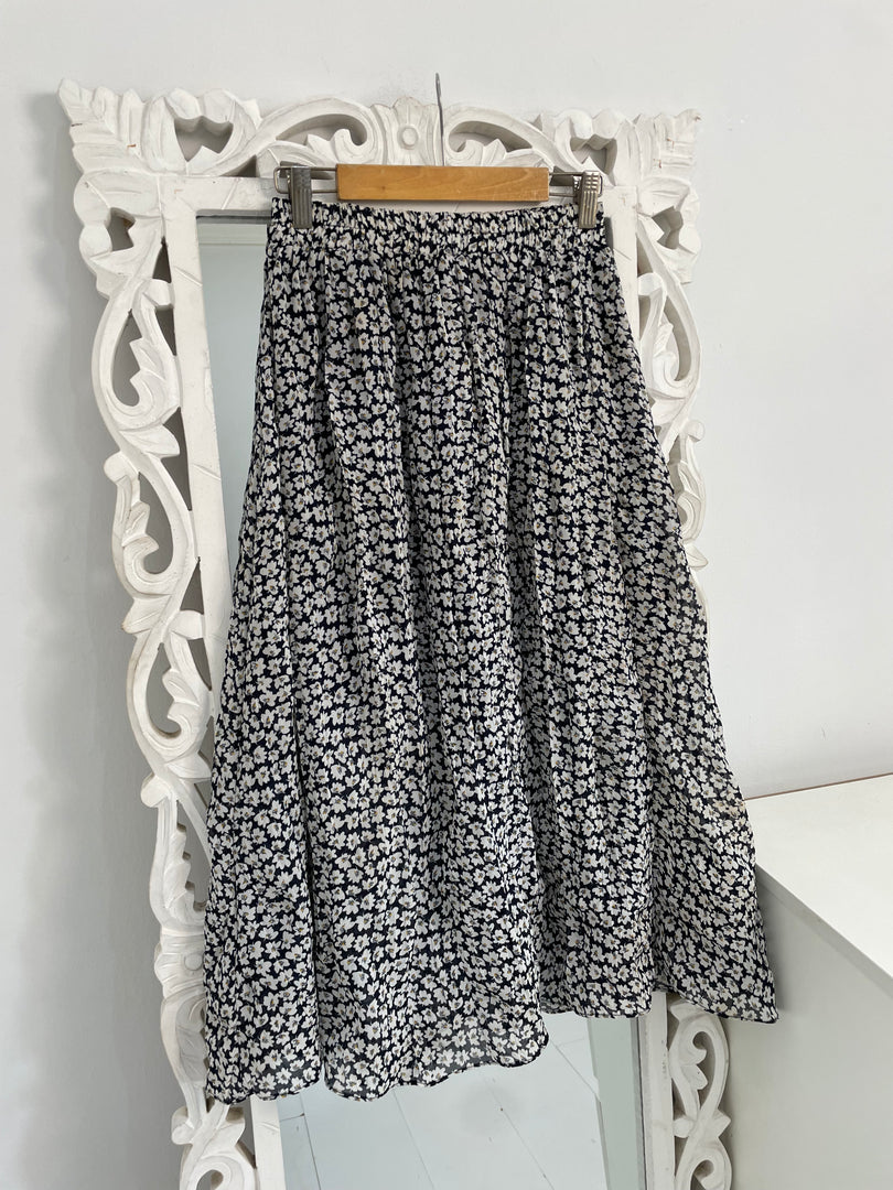 Skirt-Waist 26 to 32