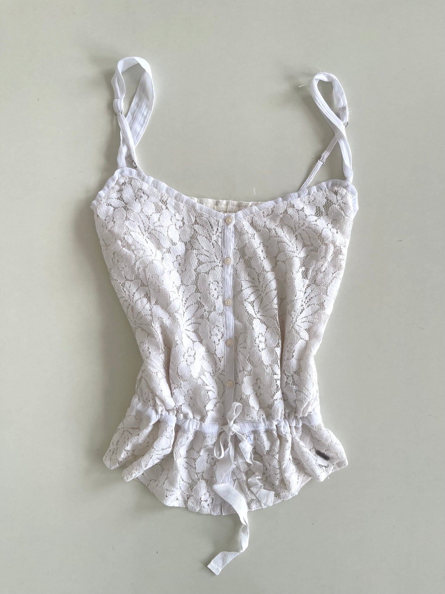 Hollister Top-Bust 38 to 40