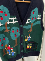 Load image into Gallery viewer, Vintage Embroidered Sweater Vest-Bust 40
