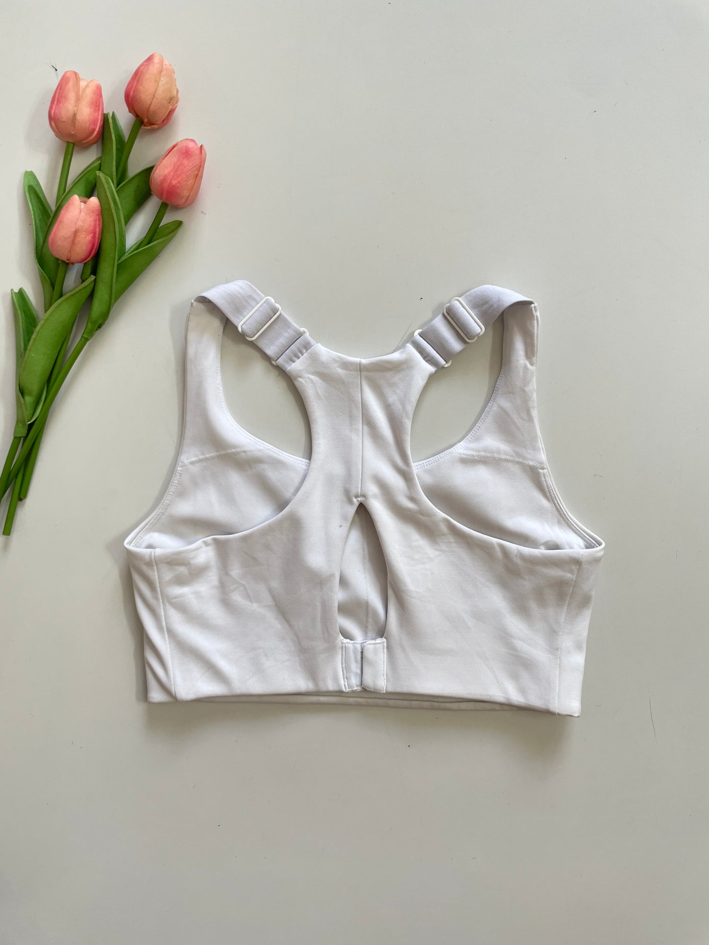 WHITE SPORTS BRA BUST-30 to 32