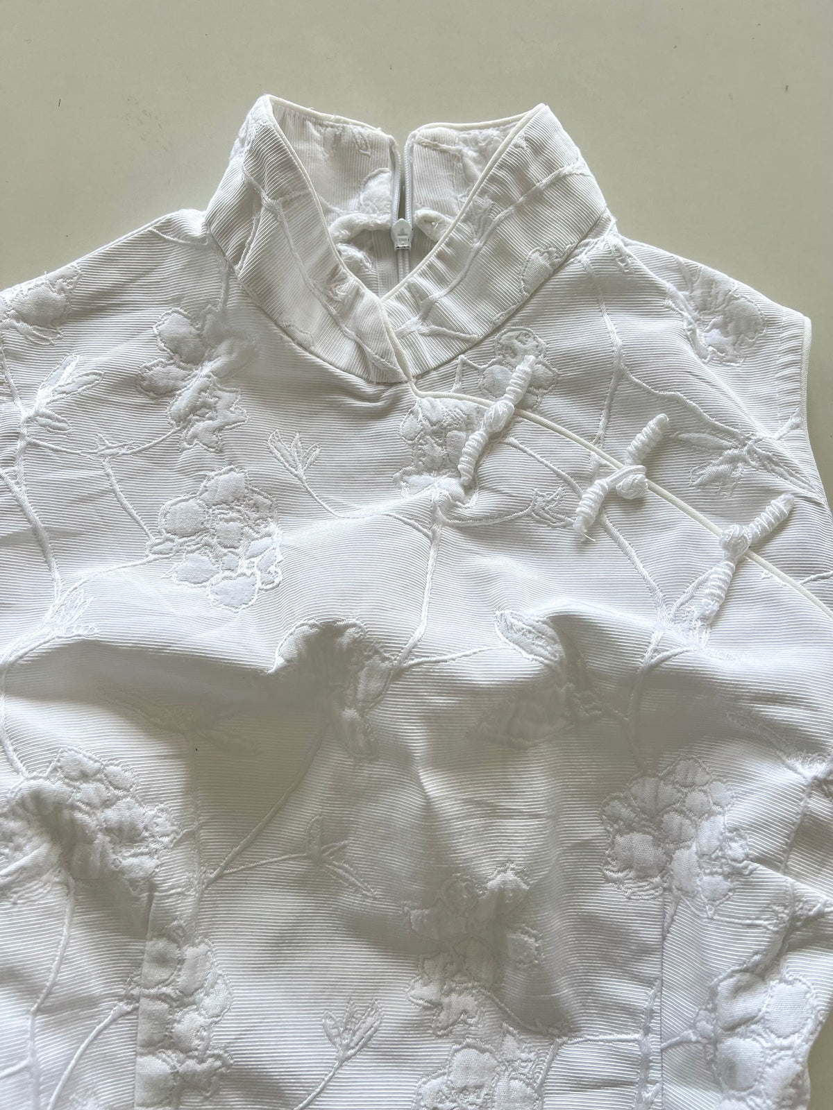Chinese Vintage Top-Bust 32
