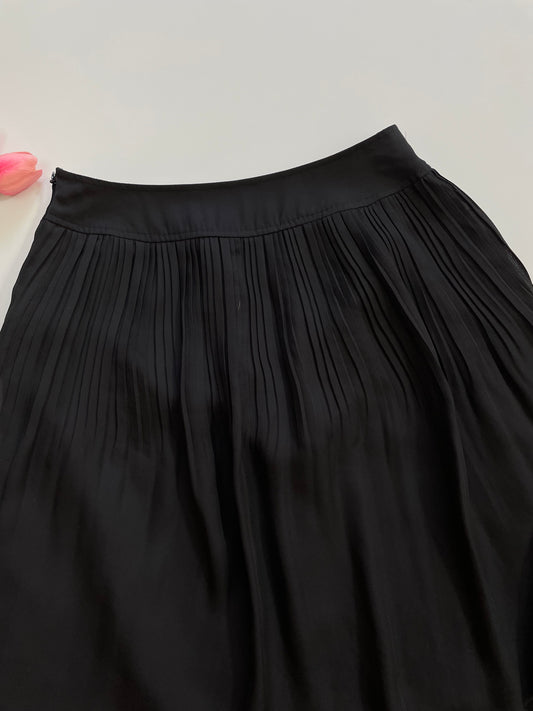 Black Pleated Skirt-Waist 26