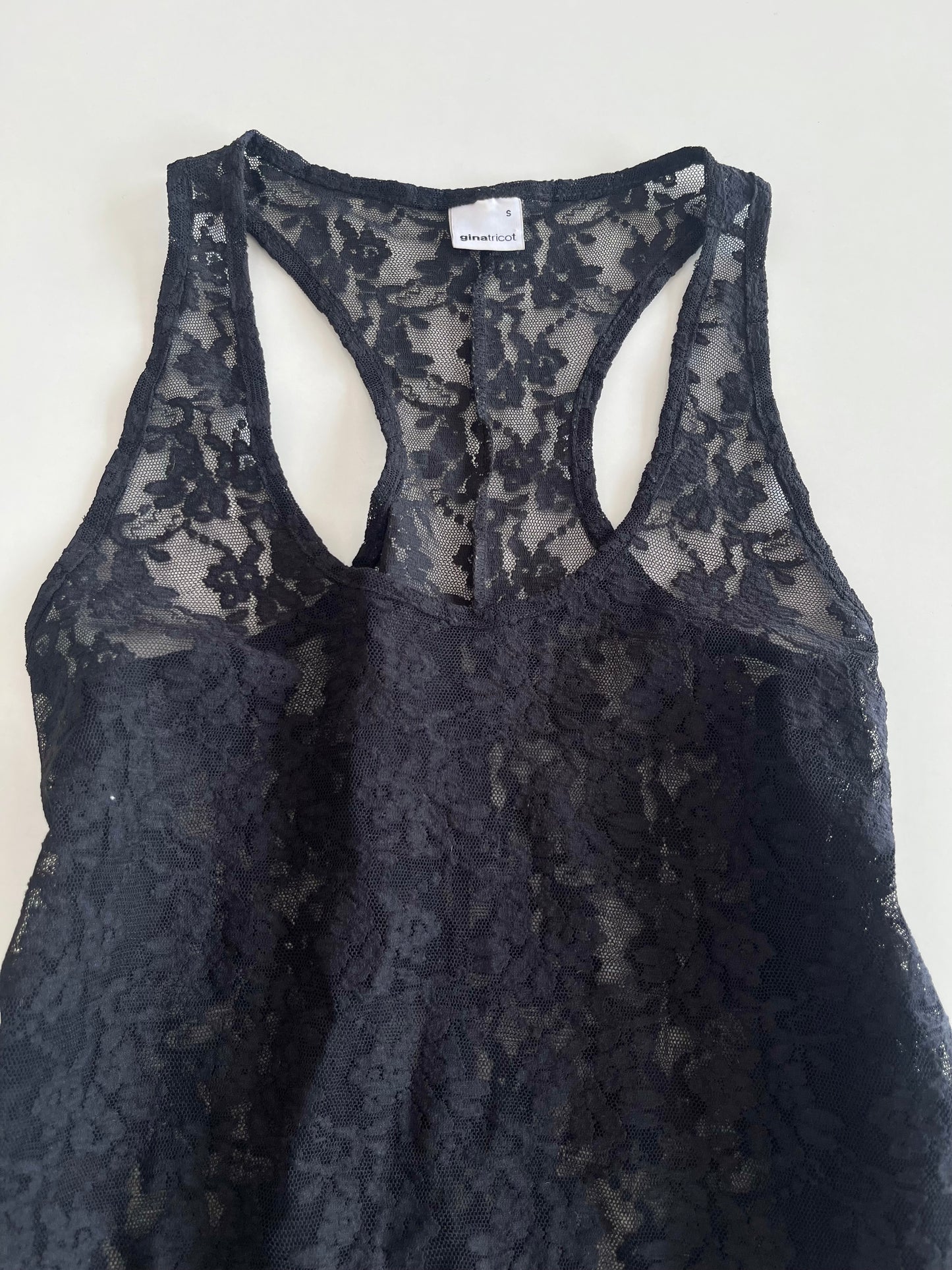 Gina Tricot Sheer Top-Bust 34 to 36