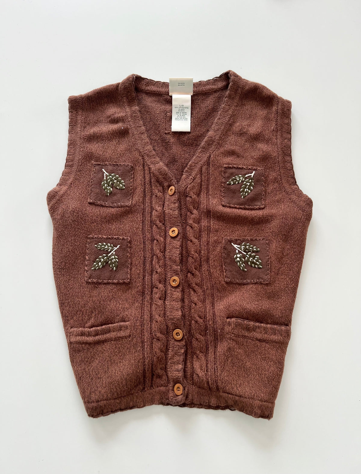 Northern Reflections Embroidered Vest Sweater-Bust 48