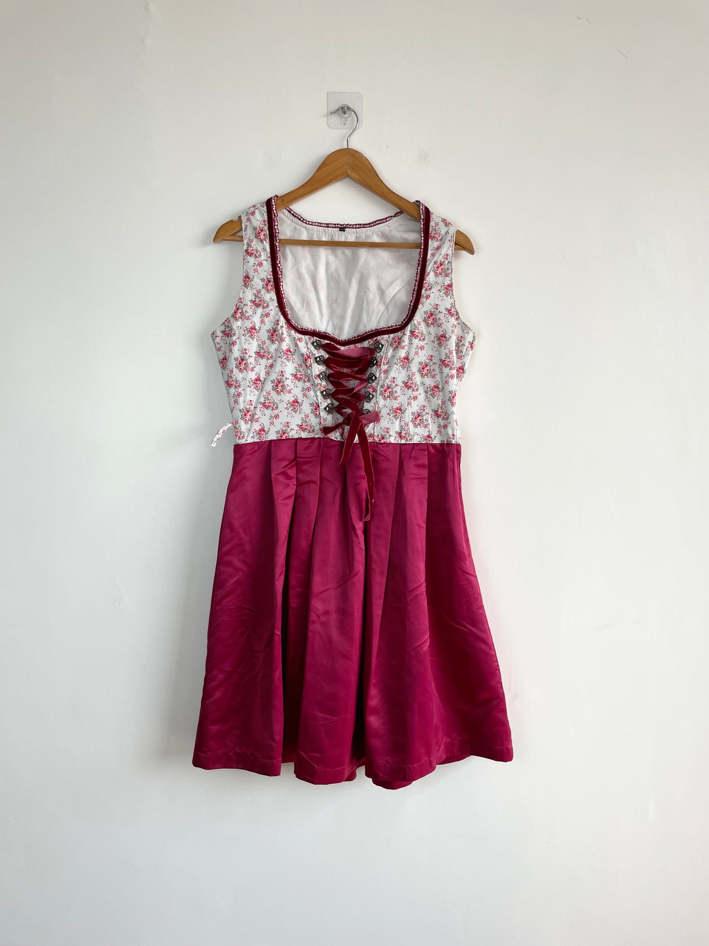 Vintage Dress-Bust 38
