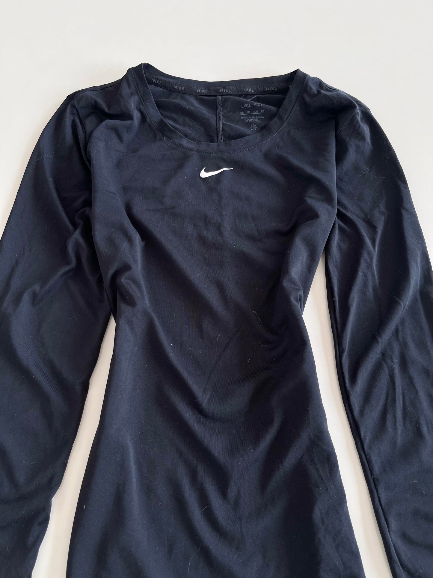 Nike Top-Bust 32