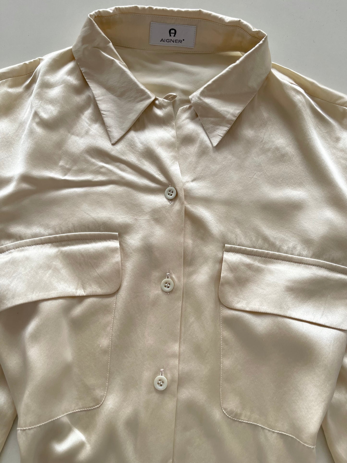 Aigner Satin Shirt-Bust 42