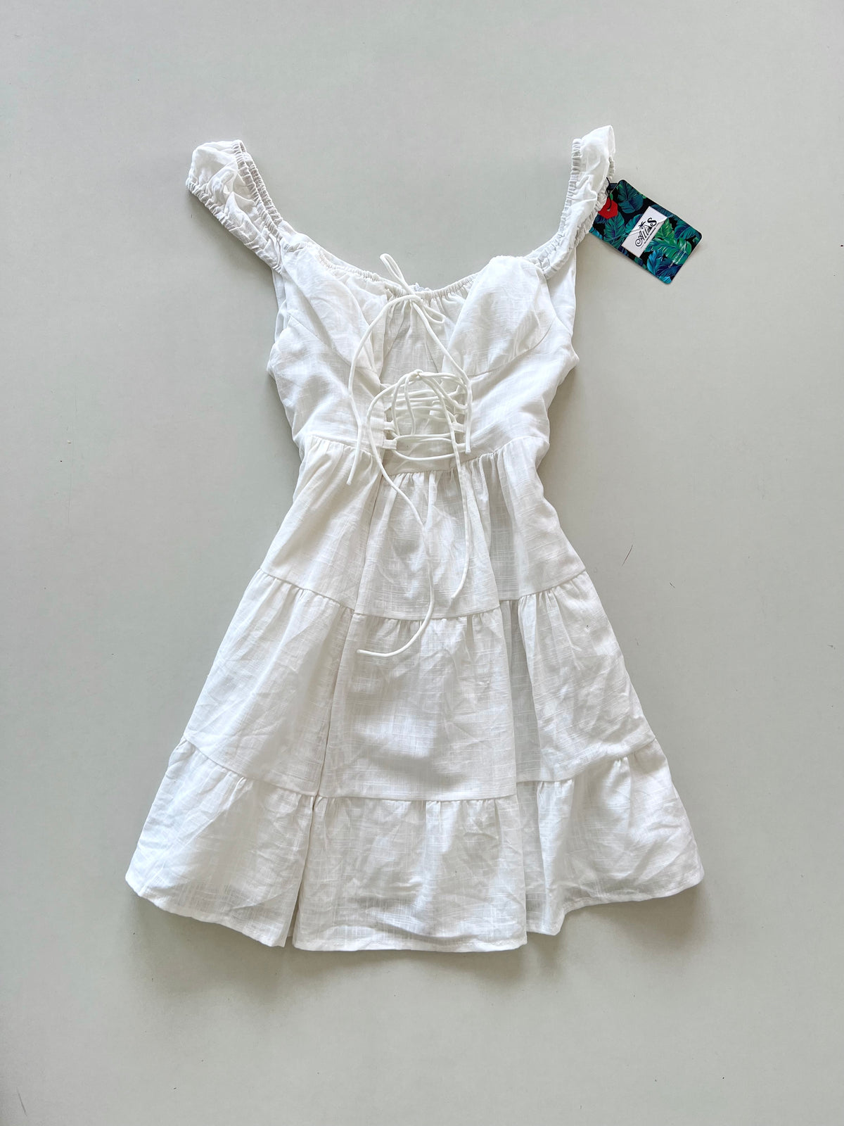 Allas White Tagged Dress-Bust 30