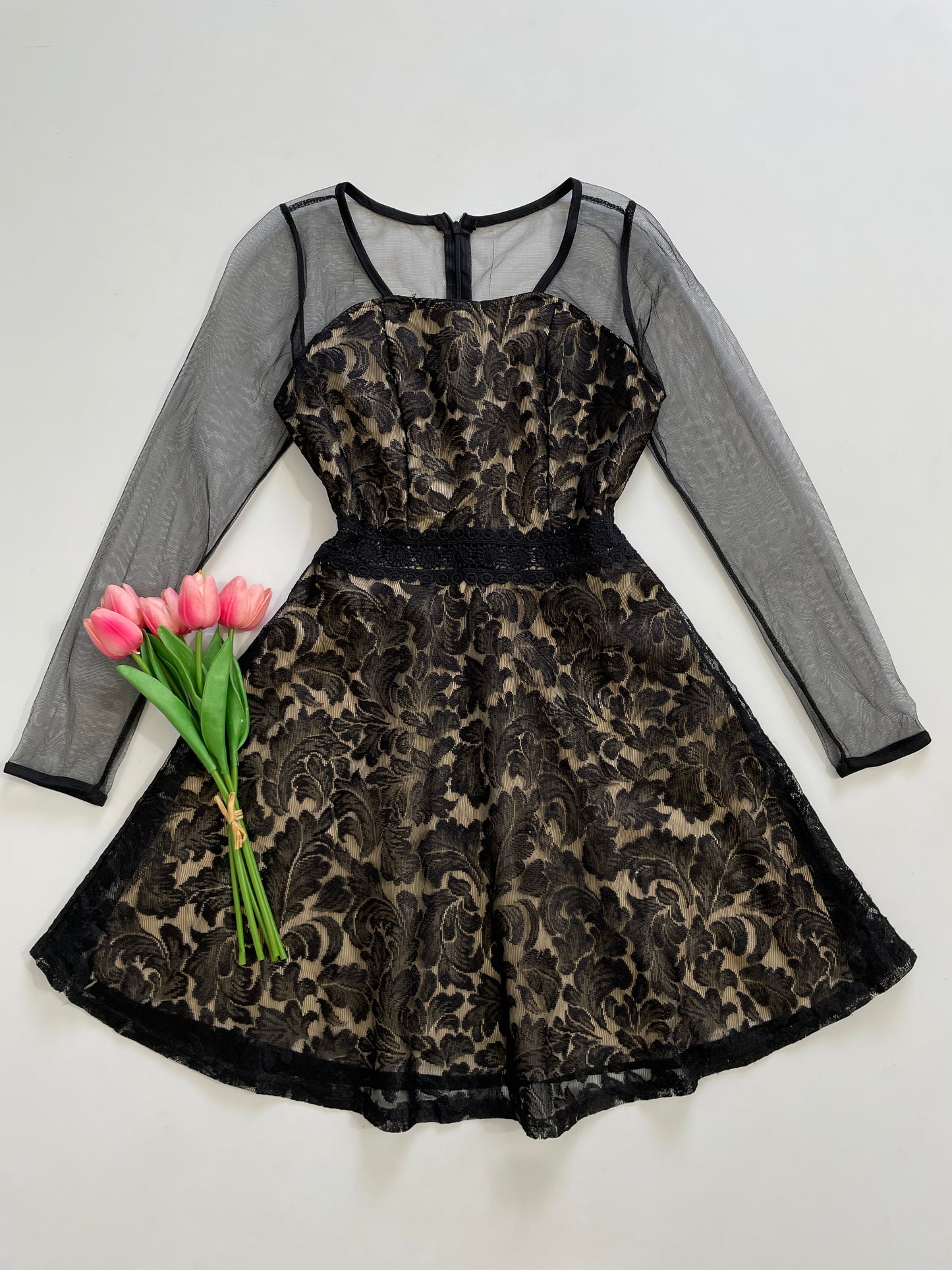 Dress-Bust 30