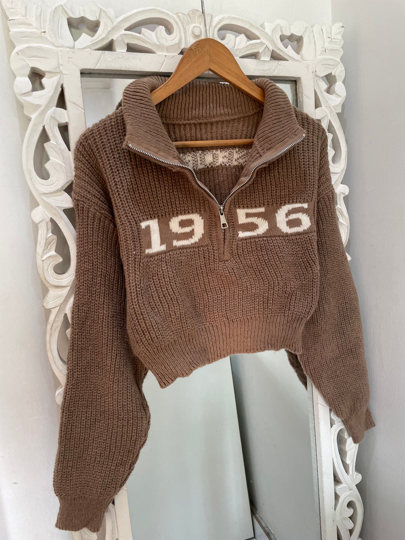 Chunky Sweater-Bust 40